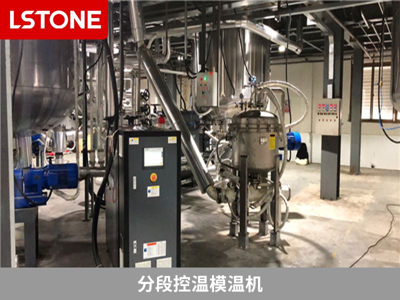 分段控溫模溫機(jī)2 分段控溫模溫機(jī)2