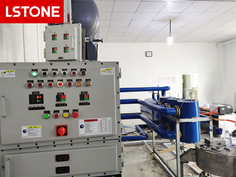 醫(yī)藥防爆模溫機(jī)2