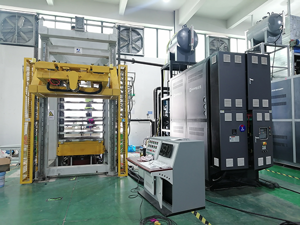 熱壓模具成型油溫機 熱壓模具成型油溫機