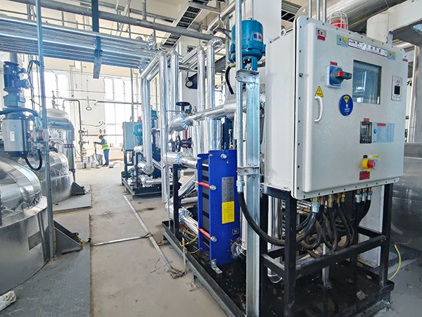 反應釜電加熱油爐 反應釜電加熱油爐